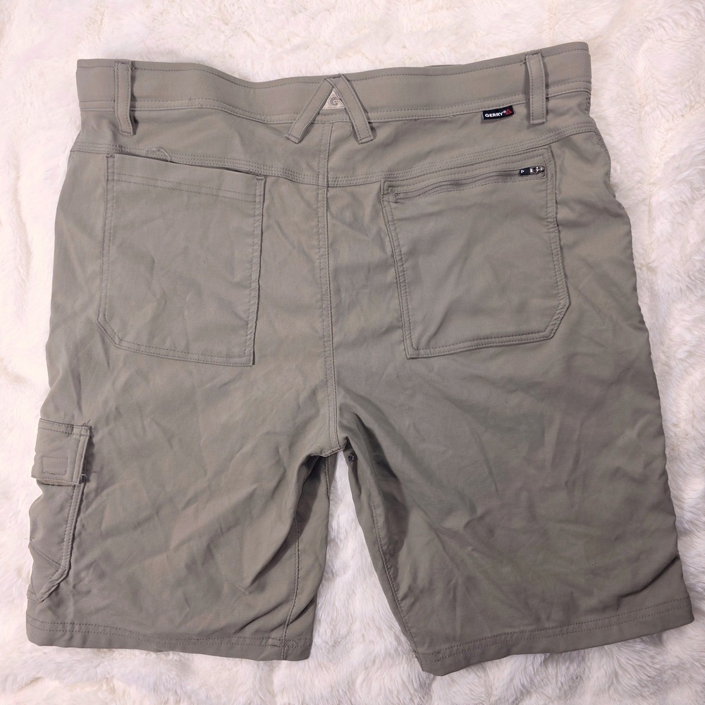 Gerry Cargo Shorts Mens 38 Khaki Excellent Outdoor Hiking‎ Stretch 1272321 - Picture 2 of 12